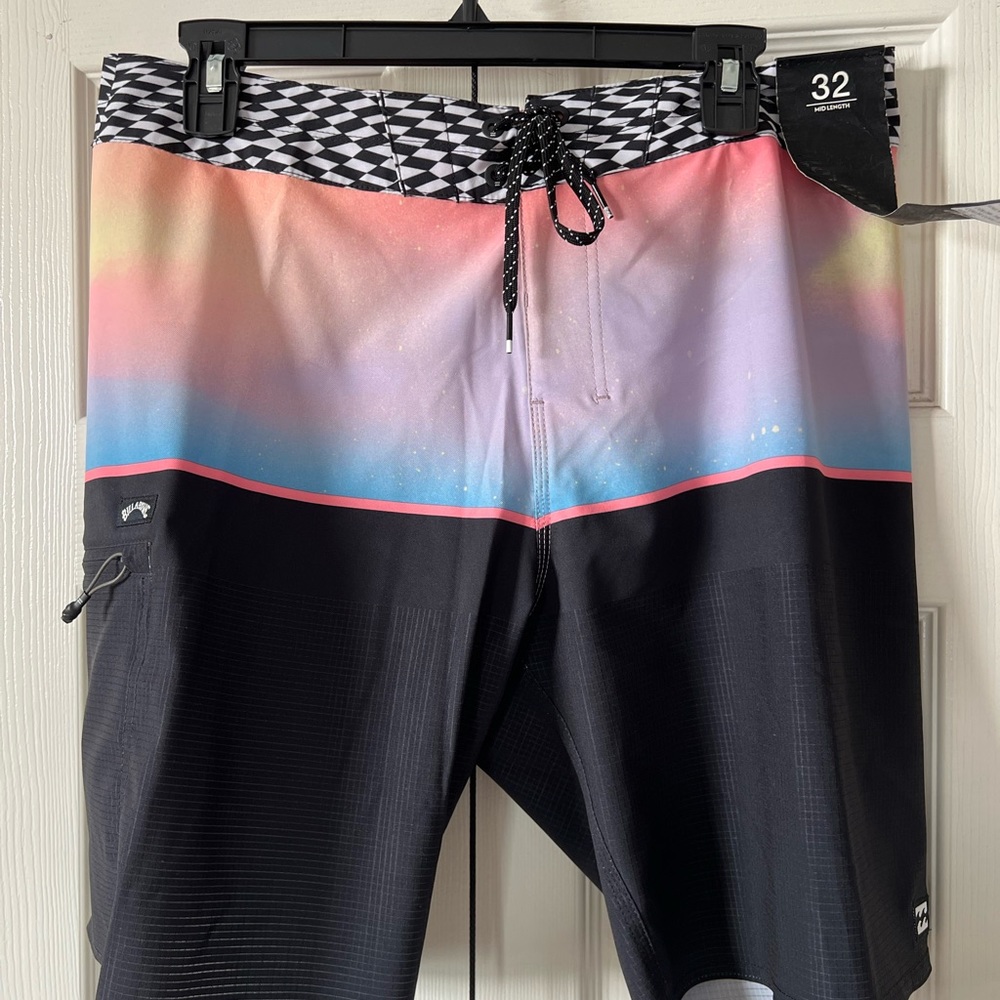 Billabong Shorts Men’s Recycler Air Lite